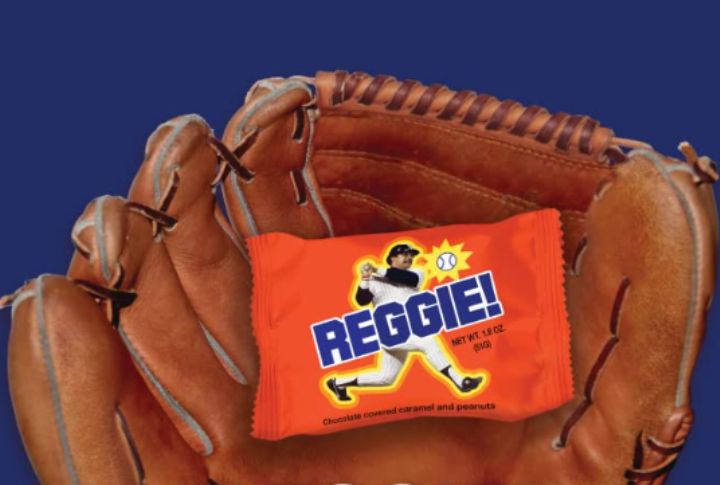 Reggie! Bar