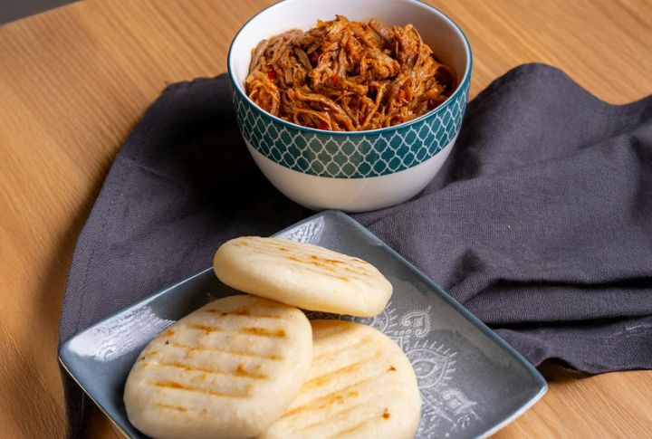 Arepas De Huevo: Colombia