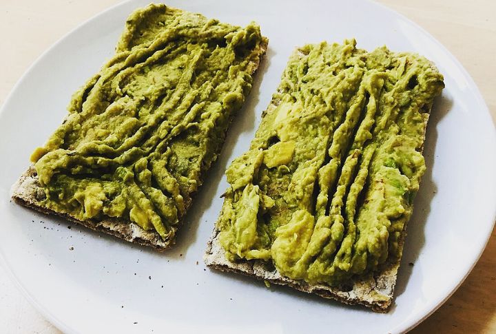 Avocado On Whole-Grain Crackers