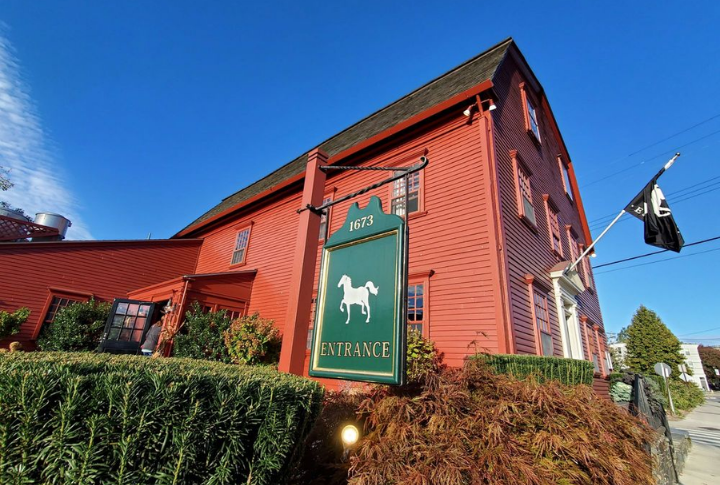 White Horse Tavern, Rhode Island