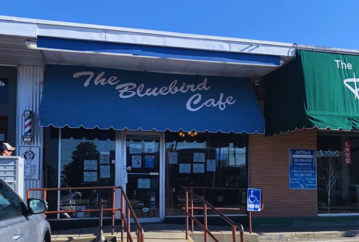 Bluebird Cafe, Tennessee