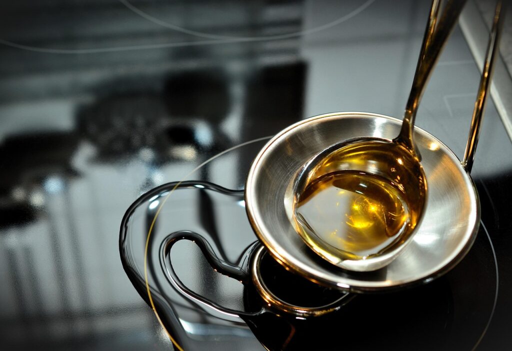 oil, edible oil, kitchen, cook, meal, yellow, food, vegetable oil, ingredient, spoon, ceramic hob, oil, oil, oil, oil, edible oil, edible oil, edible oil, edible oil, edible oil, vegetable oil, vegetable oil