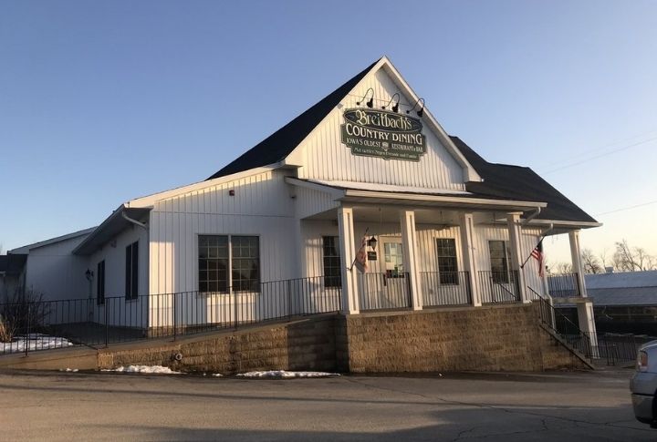 Breitbach's Country Dining, Iowa