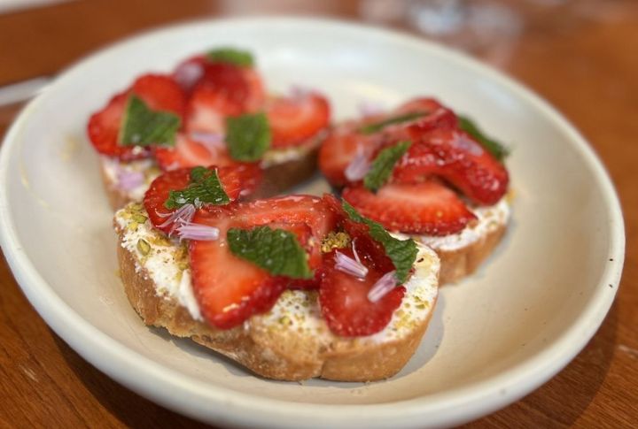 Strawberry Shortcake Crostini