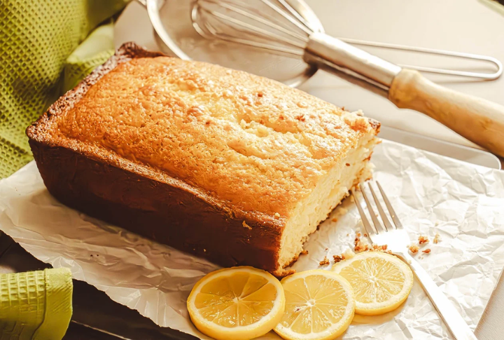 Lemon Sheet Cake With Glaze