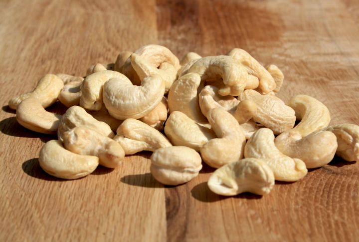 Cashews