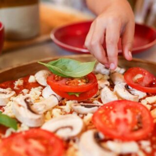 10 Retro Pizza Recipes You Might Have Forgotten