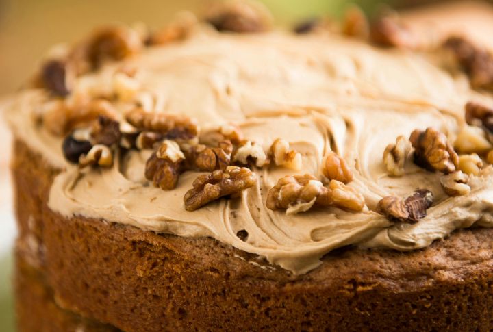 Applesauce Sheet Cake With Spiced Frosting