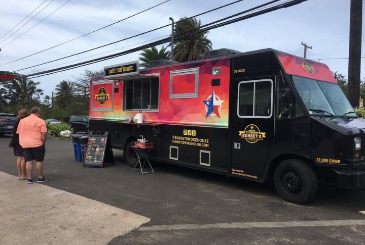 Hawaii: Sunset Smokehouse