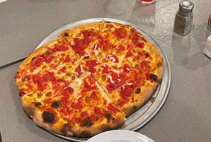 New Jersey: Tomato Pie At De Lorenzo’s, Robbinsville