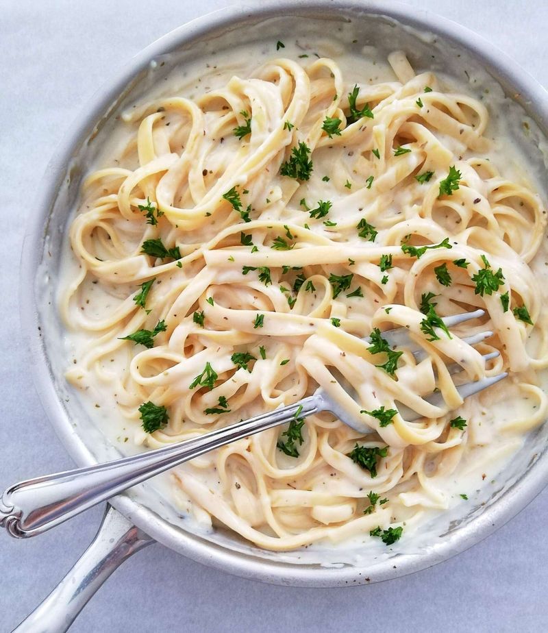 Classic Fettuccine Alfredo