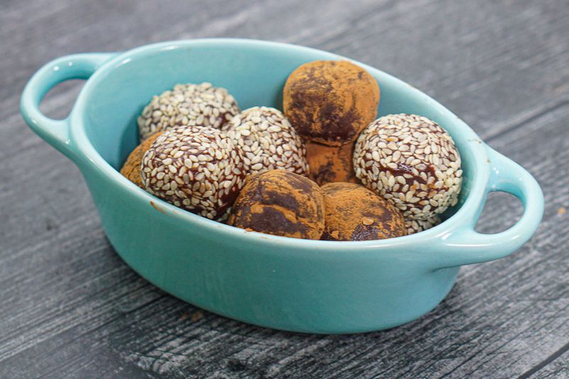 Chocolate Halva Bites