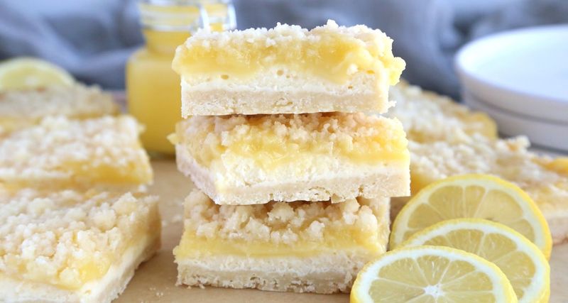 Lemon Cheesecake Bars