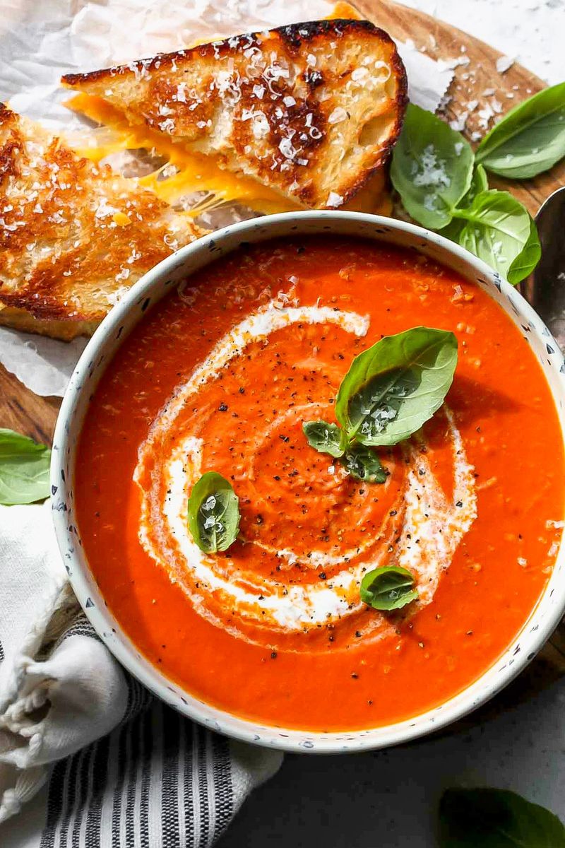 Roasted Red Pepper and Tomato Soup
