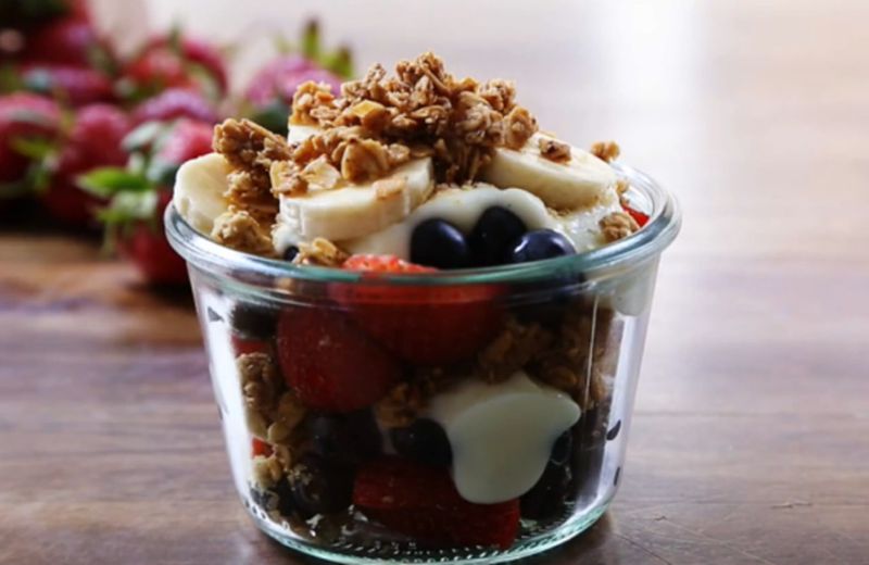 Berry Breakfast Parfait