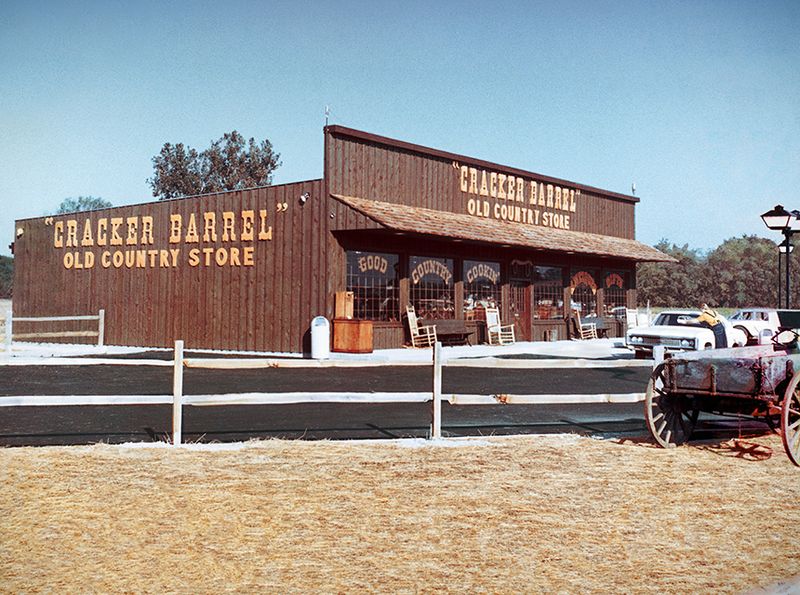 1980: Cracker Barrel