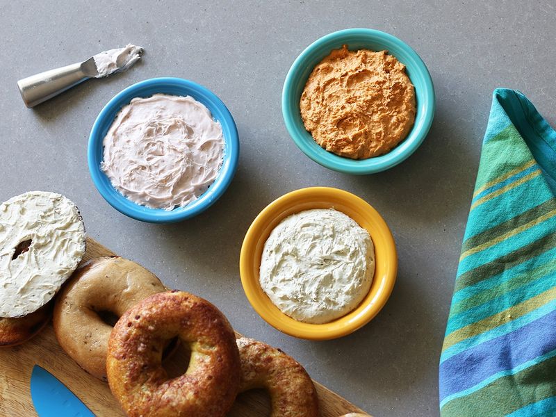 1996: Einstein Bros. Bagels