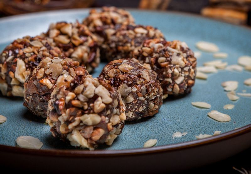 Almond Chocolate Bites