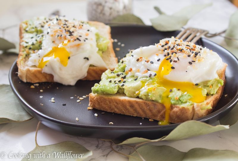 Avocado Toast with Poached Egg