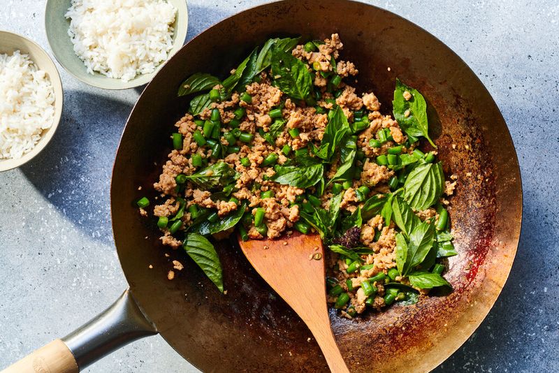 Spicy Thai Basil Chicken