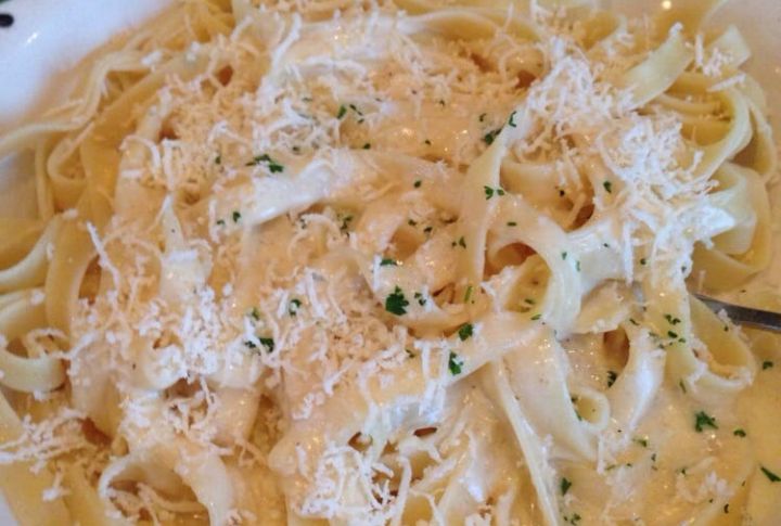 Fettuccine Alfredo