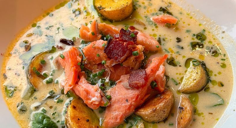 Alaska: Salmon Chowder