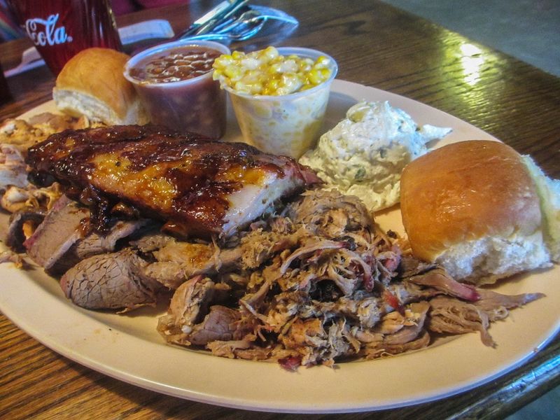 Arkansas: Whole Hog Cafe