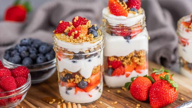 Yogurt Parfait with Granola