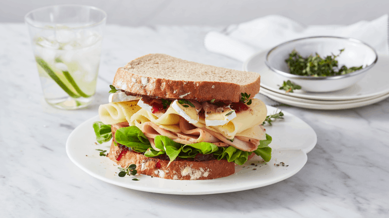 Turkey and Swiss Sandwich