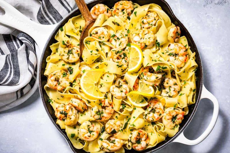 Garlic Butter Shrimp Pasta