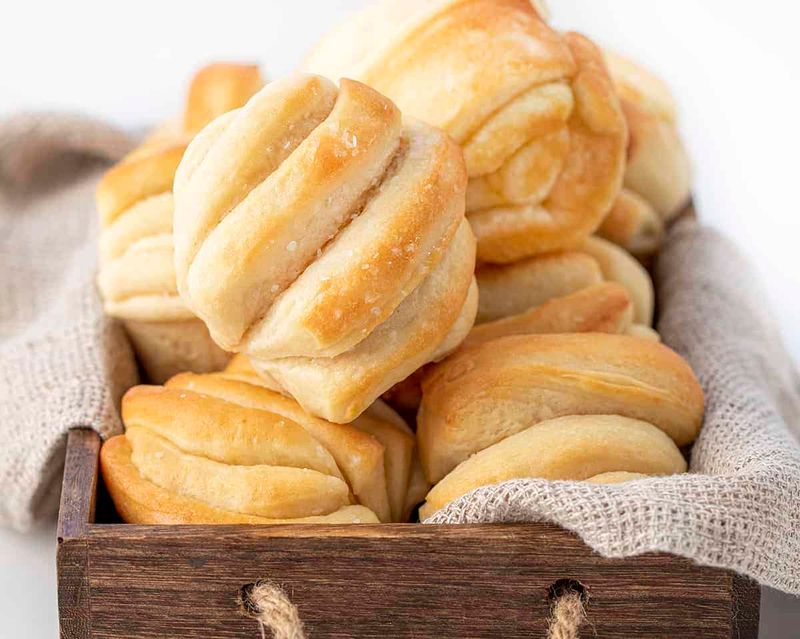 Butterflake Rolls
