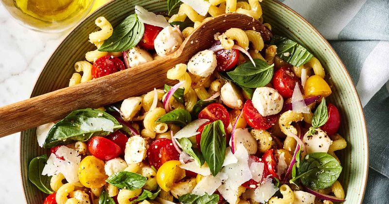 Caprese Pasta