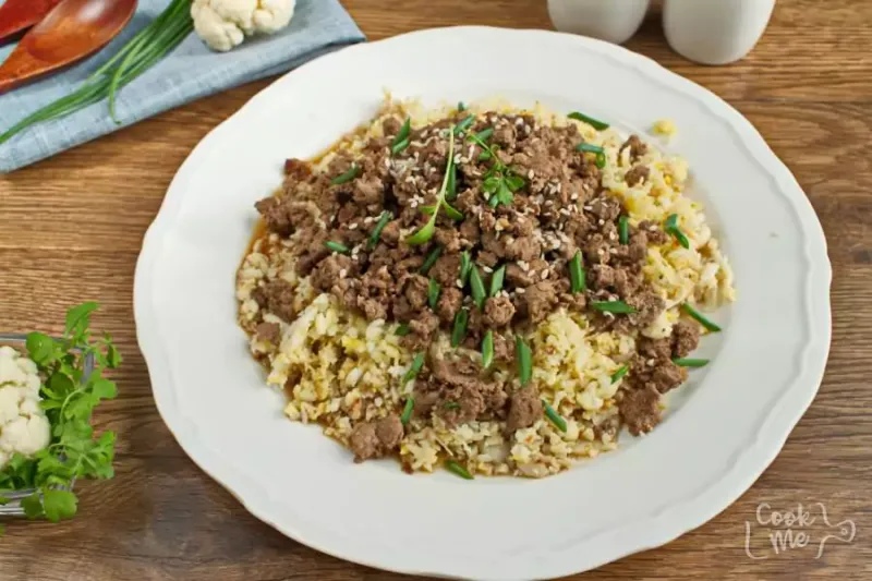 Herbed Beef and Cauliflower Rice