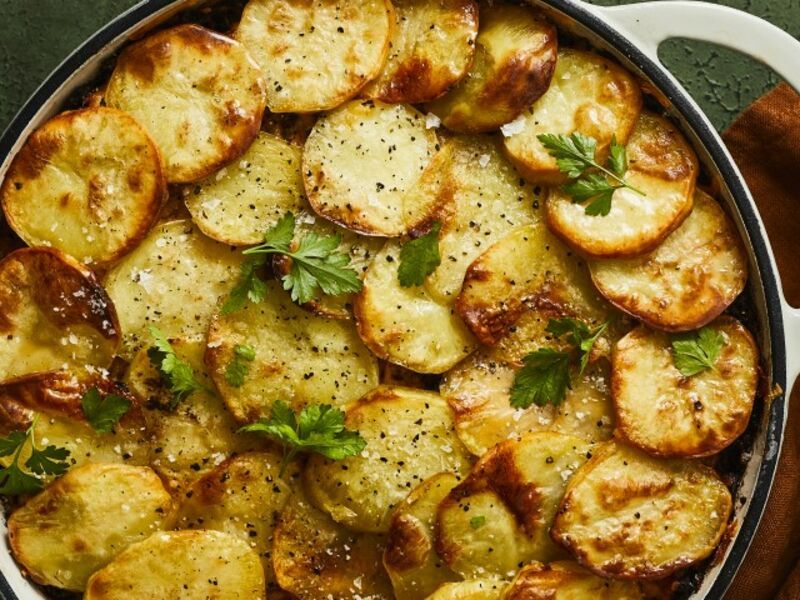 Cheesy Beef and Potato Bake