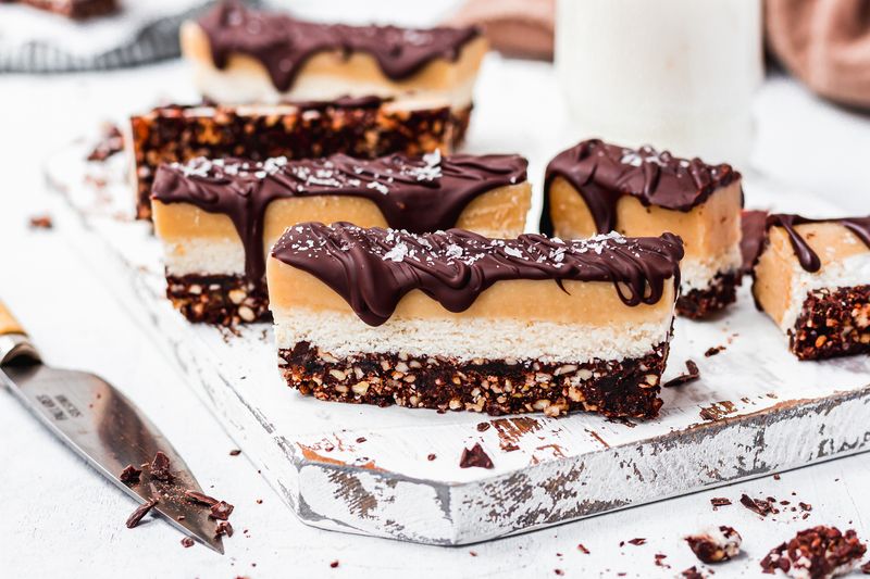 Tropical Caramel Crunch