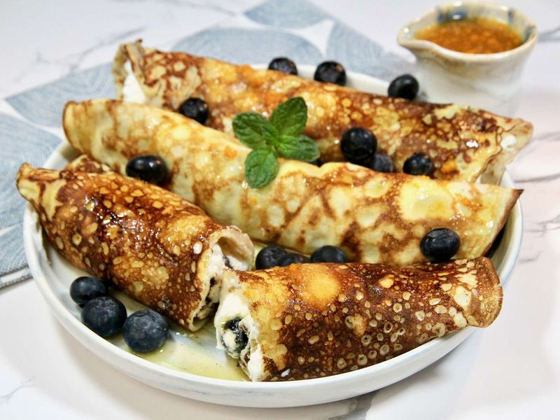 Blueberry Crêpes