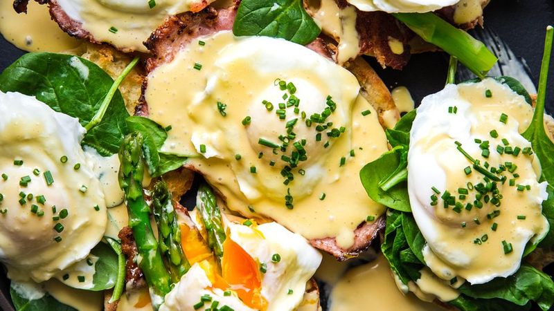 Eggs Benedict