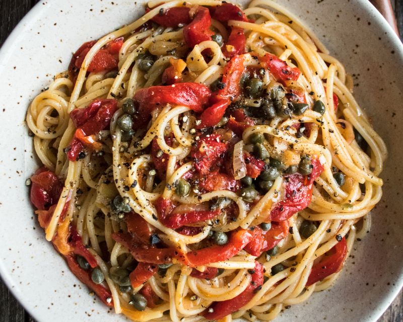 Roasted Red Pepper Linguine