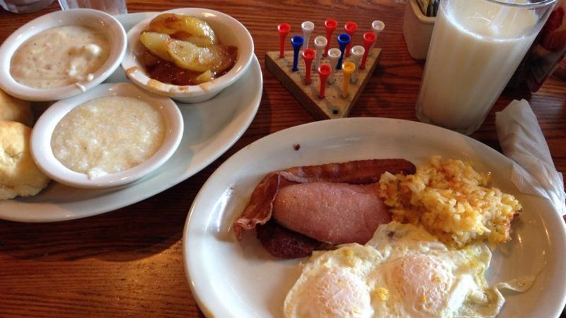Cracker Barrel's Country Boy Sampler