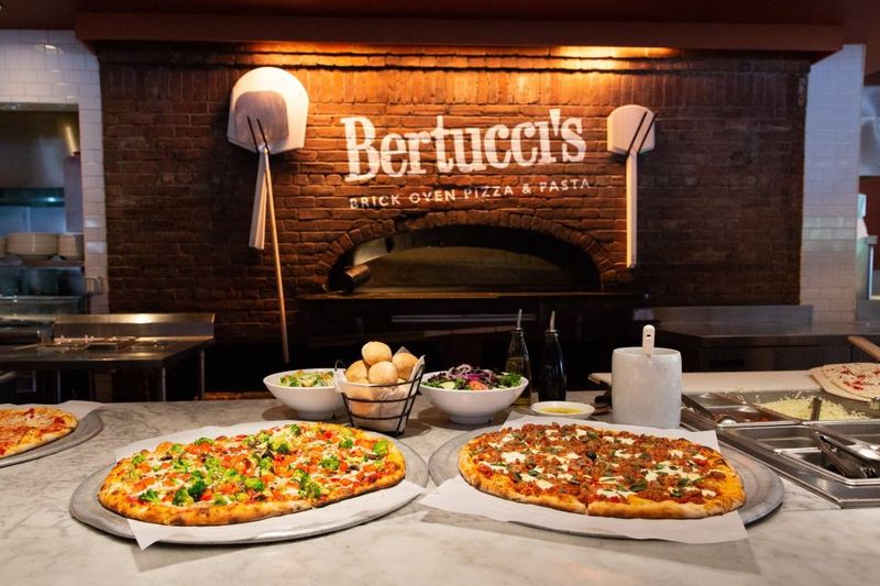 Bertucci's