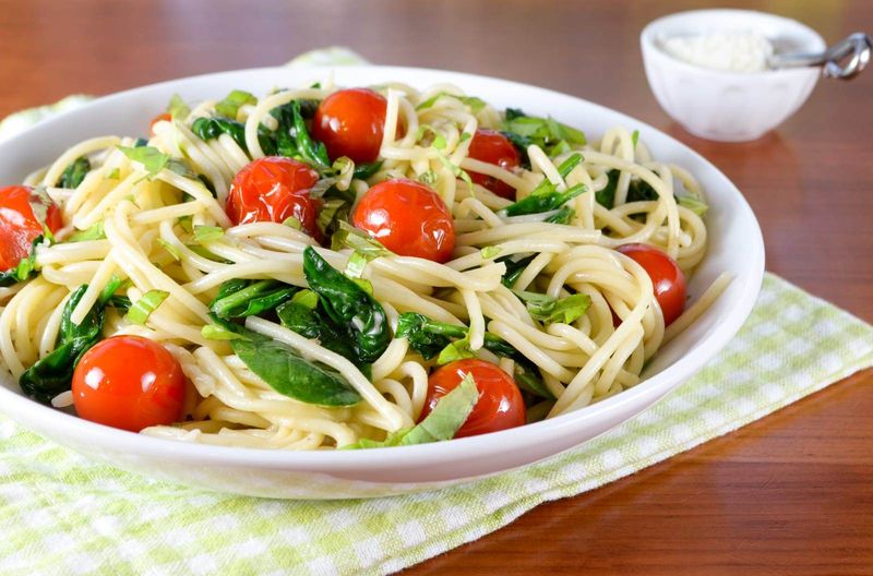 Tomato Basil Spaghetti