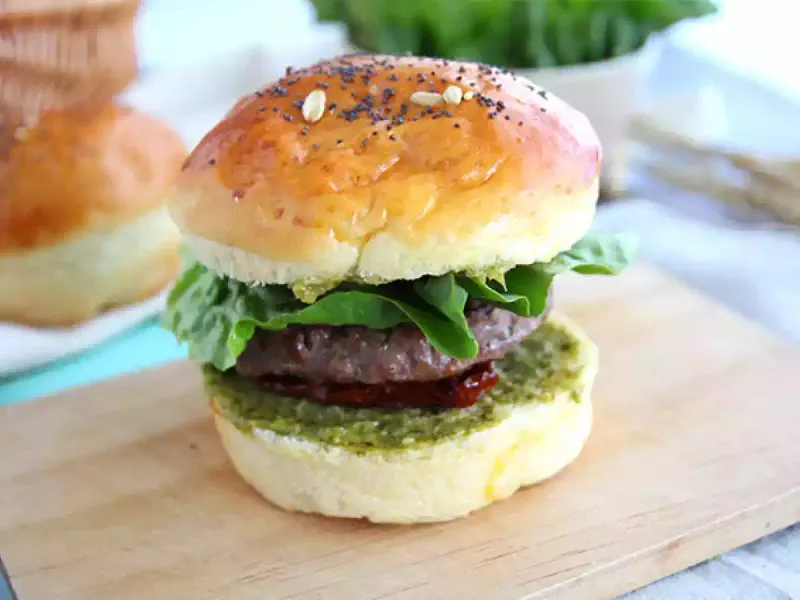 Pesto Chicken Burger