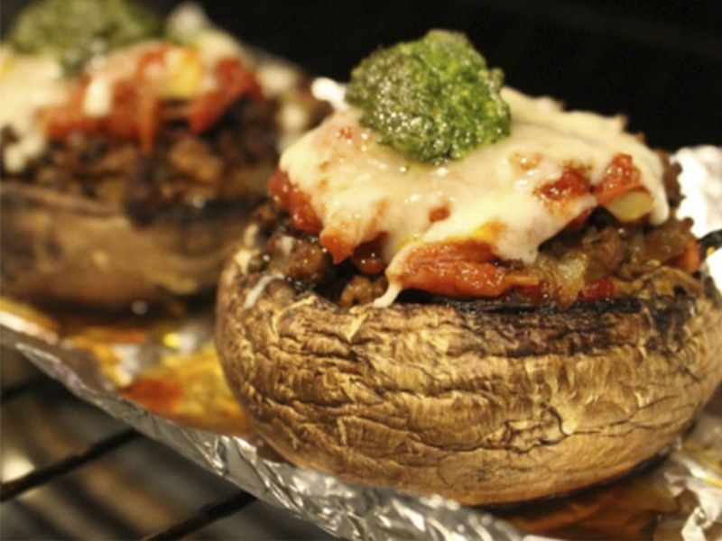 Beef and Cheese Stuffed Mushrooms