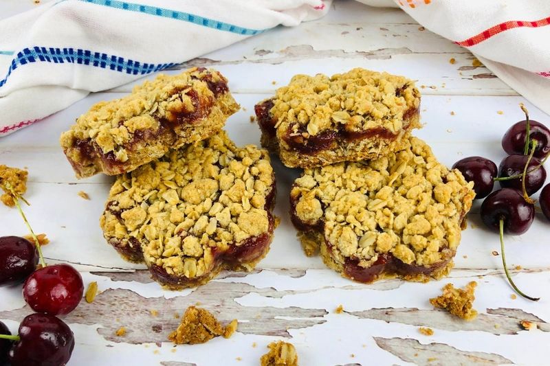 Cherry Oat Bars