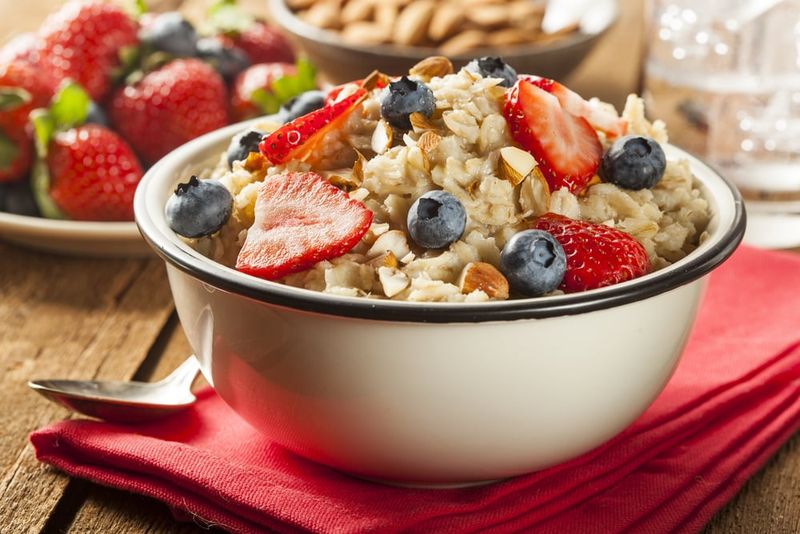 Oatmeal with Berries