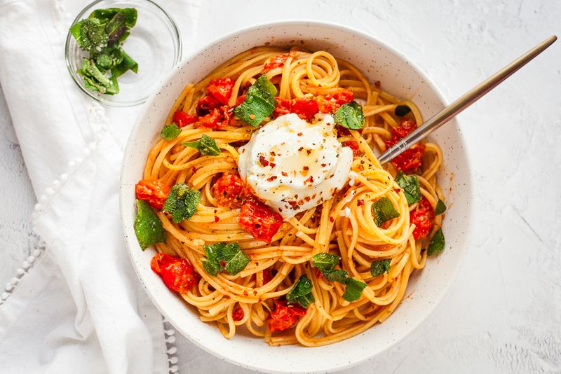 Spaghetti with Roasted Red Peppers and Goat Cheese