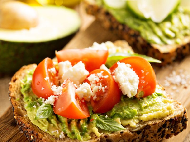 Avocado Toast with Tomato