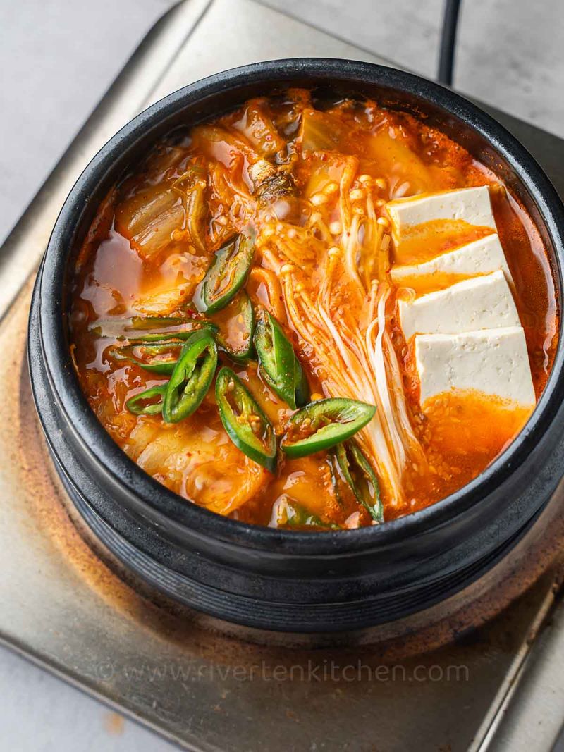 Korean Kimchi Jjigae