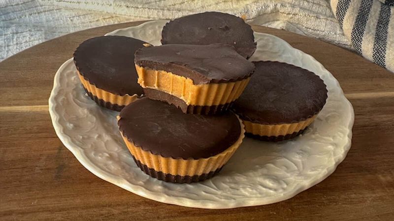 Peanut Butter Chocolate Cups