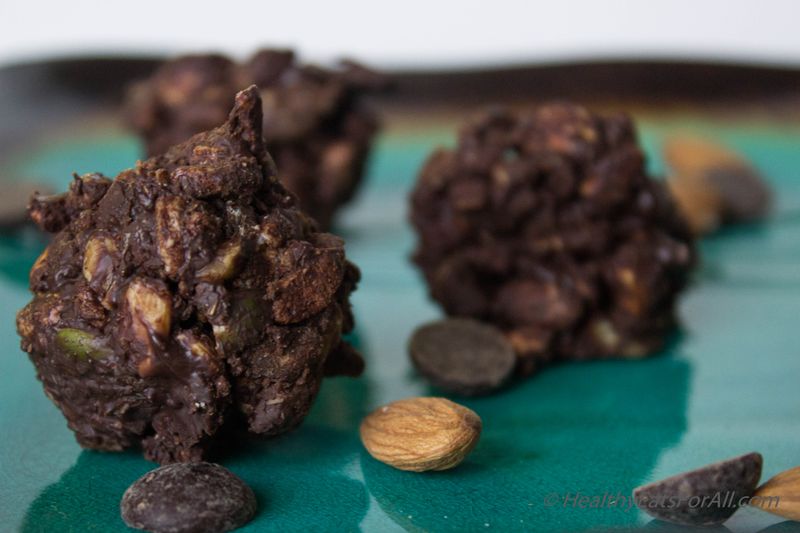 Chocolate Pistachio Clusters